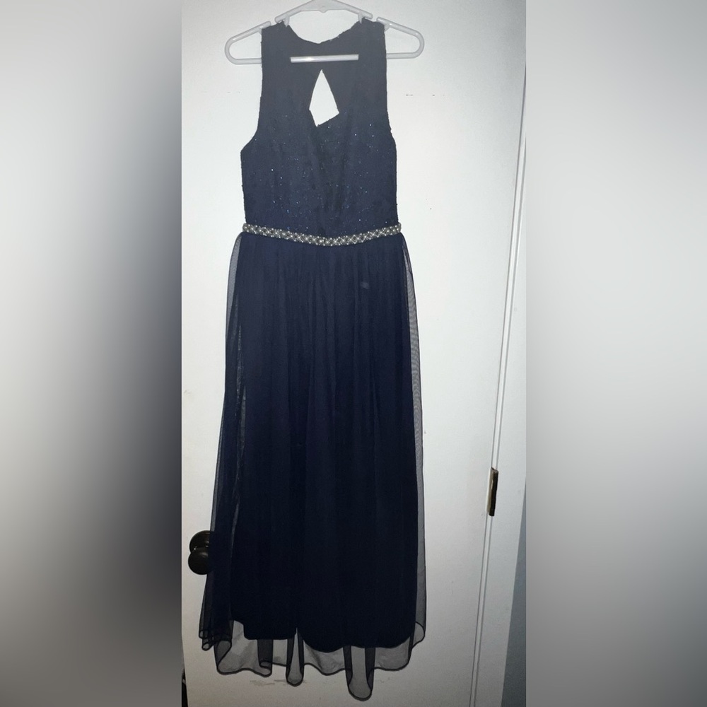 Xtraordinary dress